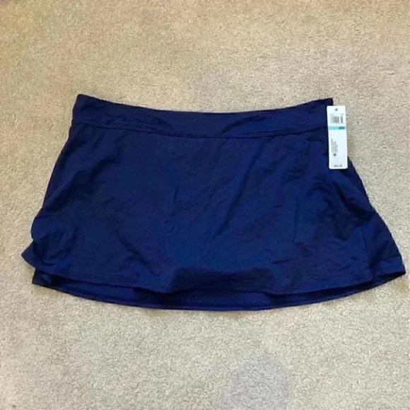 New with tags Anne Cole women’s navy bikini skirt in size 20W - Picture 2 of 5